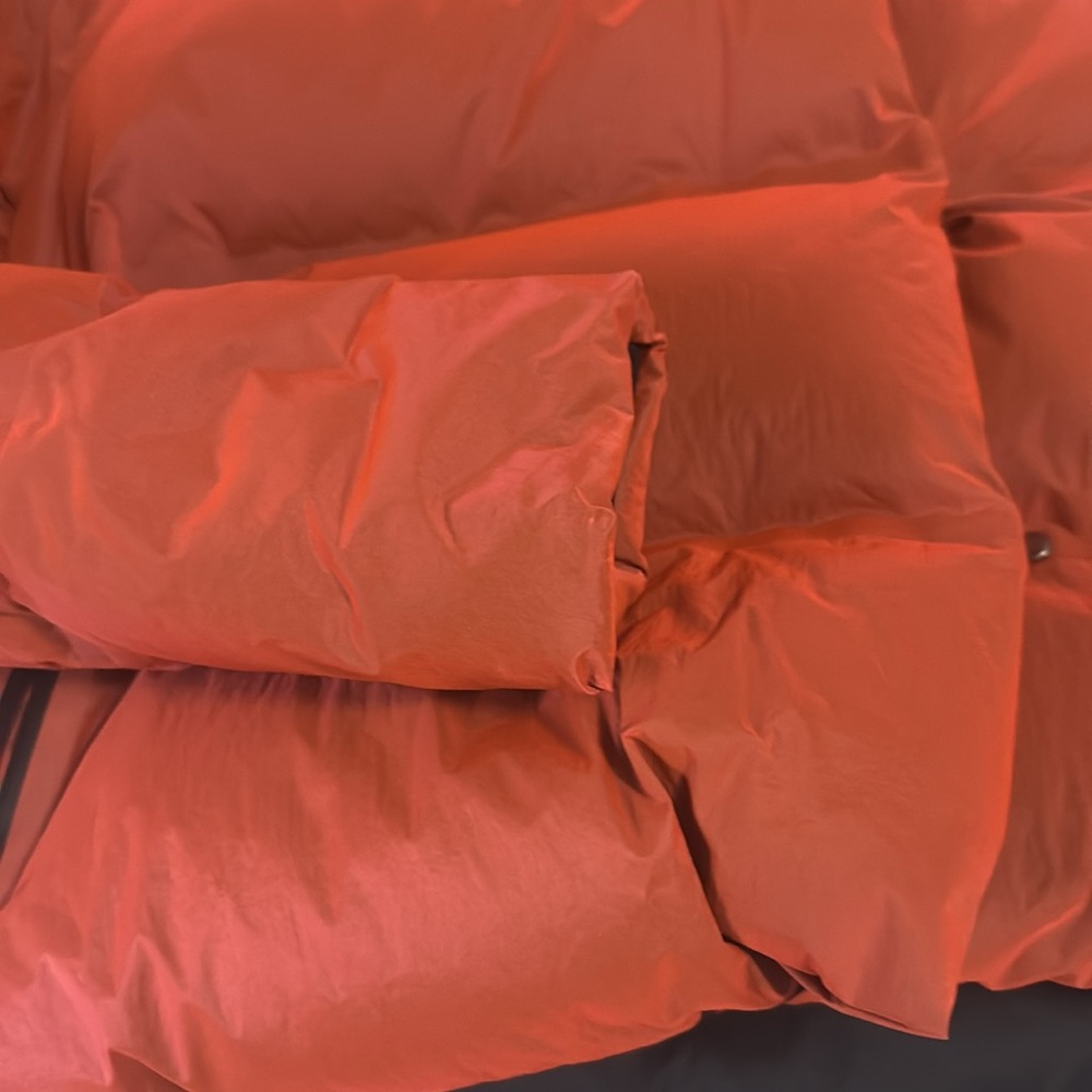 lululemon athletica Orange Puffer Jacket - Picture 4 of 5
